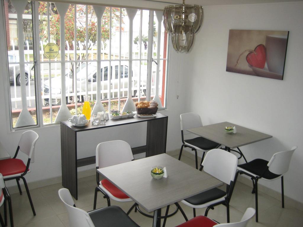 Hotel Casa Santa Marta โบโกตา ภายนอก รูปภาพ